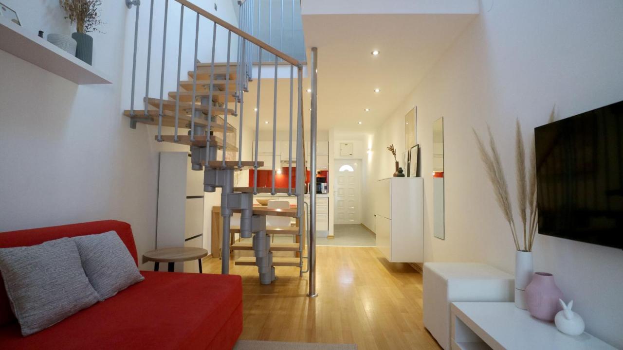 Apartment Ena - Lavica Podstrana Exteriör bild